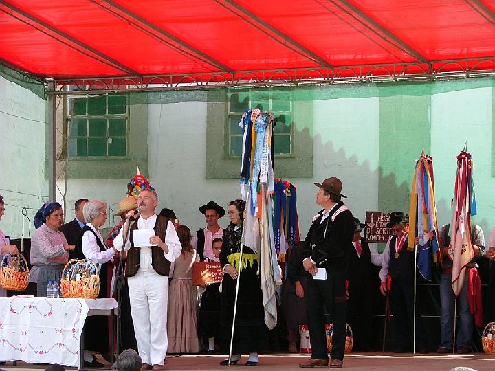 Segundo Festival- de-Folclore em SANTA VALHA 2003.JPG
